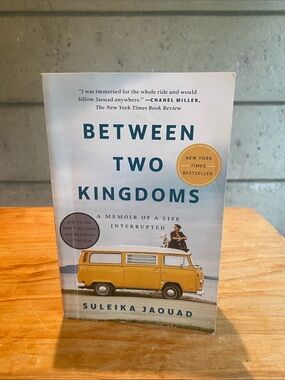 Softcover “Between Two Kingdoms” by Suleika Jaouad